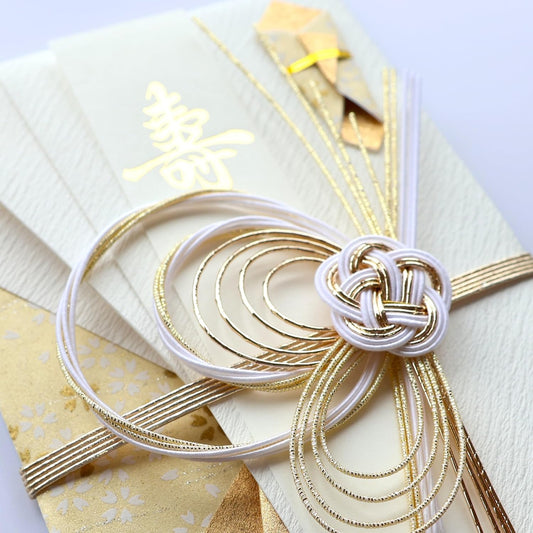 Traditional Mizuhiki Wedding Keepsake Envelope in Gold & White | Hand-Tied Japanese Paper Art Gift Card Holde